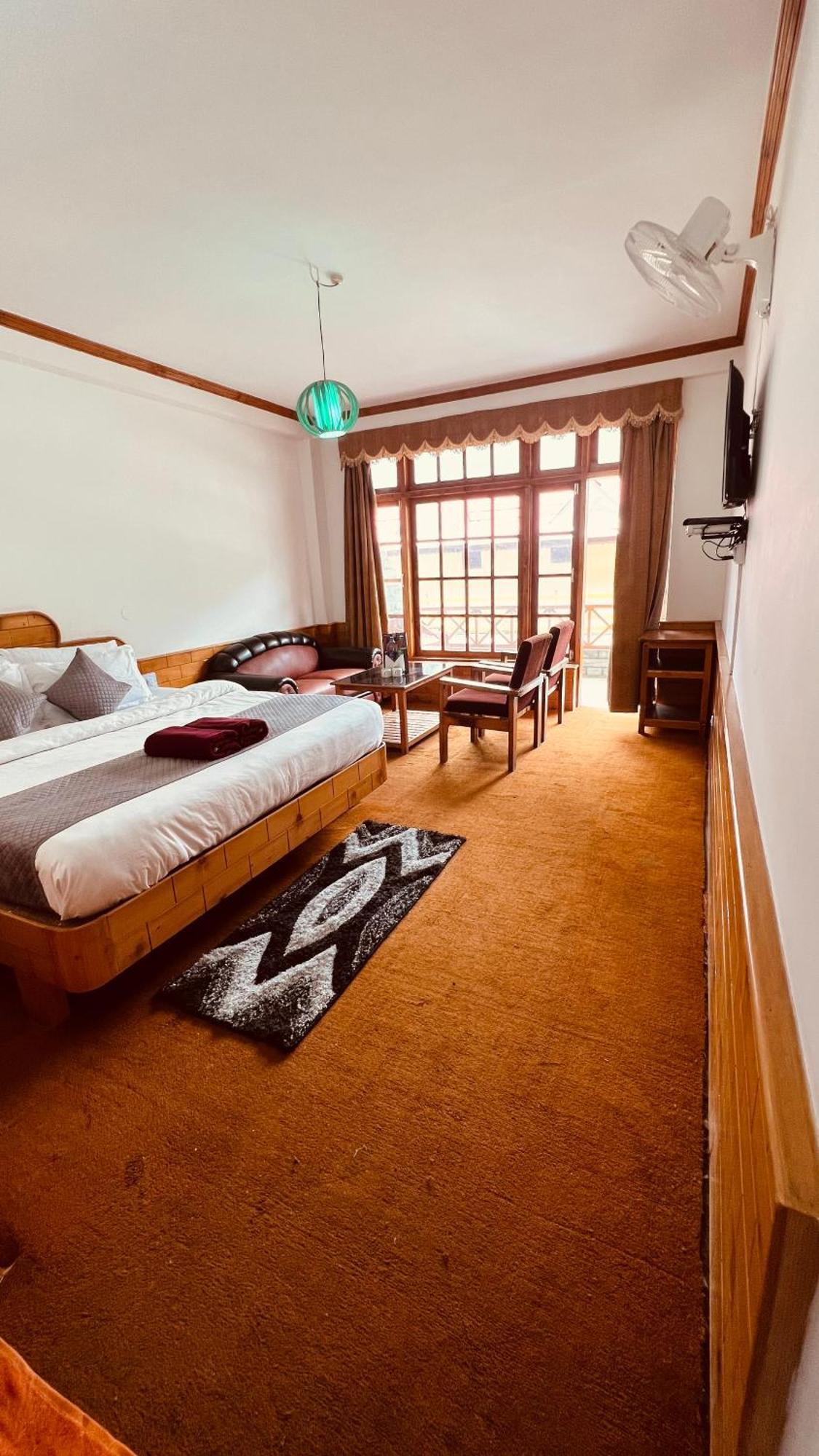 Sita Hotel & Cottage, Manali - A Boutique Wellness Hotel Ngoại thất bức ảnh